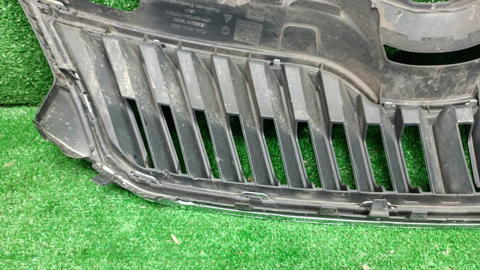 Решетка радиатора Skoda Rapid 1 (2012-2020)