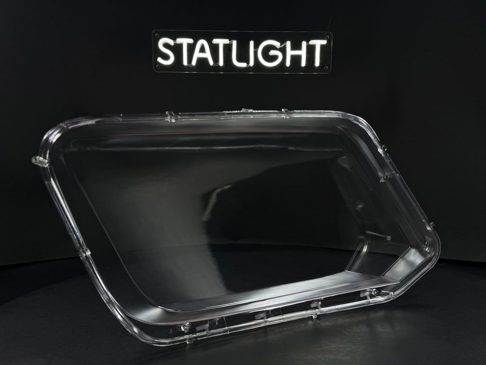 Левое стекло Volkswagen Amarok 2010-2016