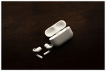 Беспроводные наушники Apple AirPods Pro 2 MagSafe Charging Case
 белый