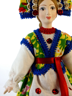 Кукла коллекционная Девушка в русском костюме
