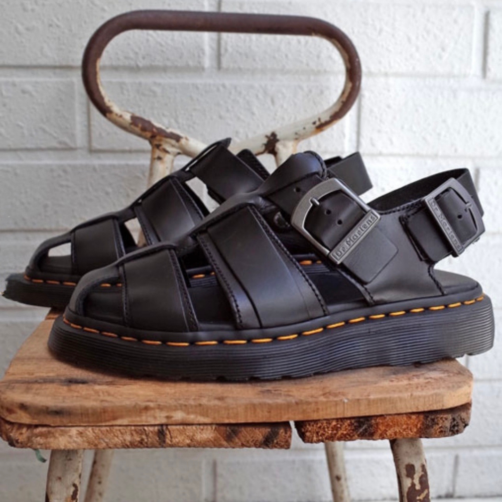 Сандалии Dr. Martens Kassion