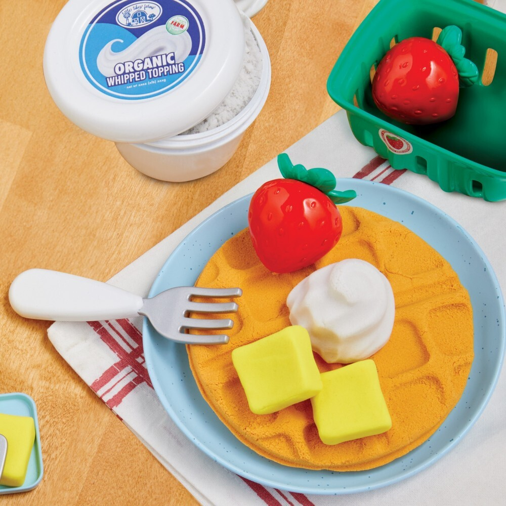 Little Tikes - Набор для приготовления вафель Creative Chefs + 18 аксессуаров 639685 / артикул   639685  / GTIN 050743639685