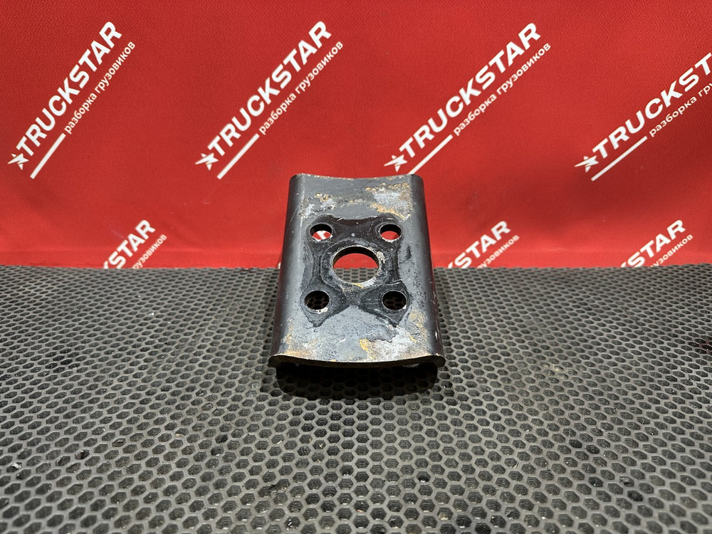 Кронштейн амортизатора переднего 2023г