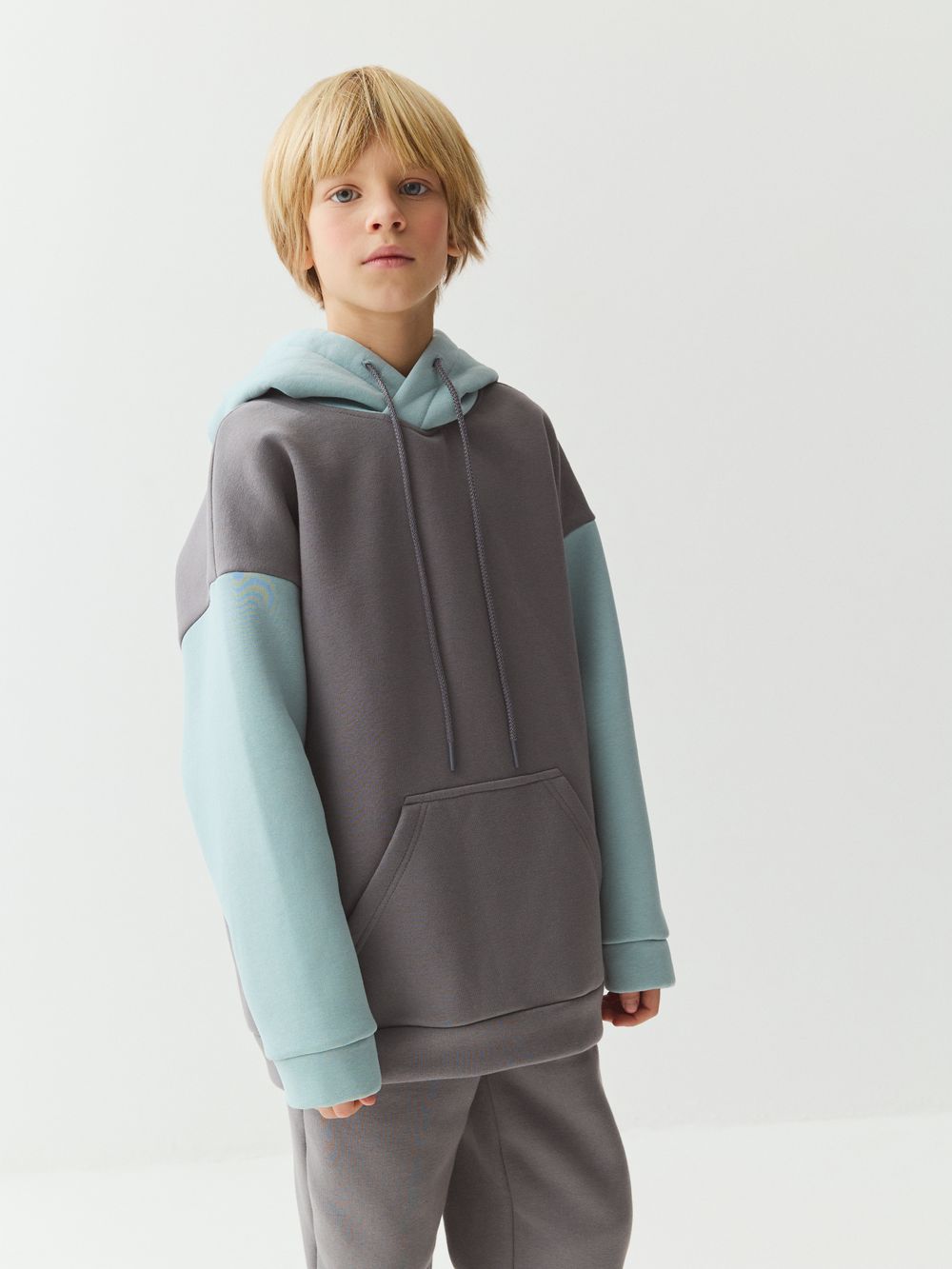 Худи колор блок "Графит/Турмалин" утепленное 7+
