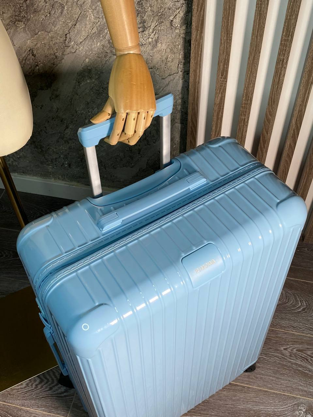 Чемодан Rimowa