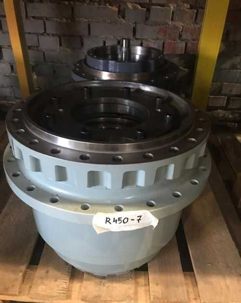 редуктор хода Hyundai R450LC-7