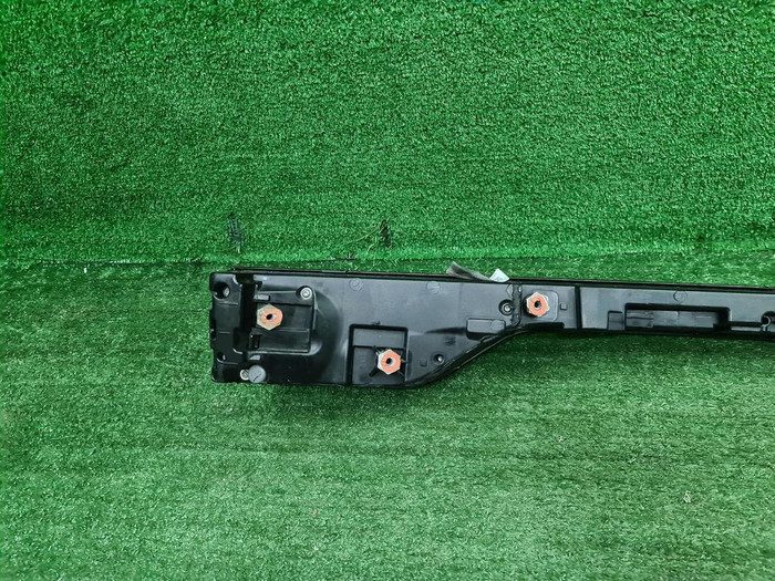 Фонарь крышки багажника Porsche Cayenne 3 (17-23)