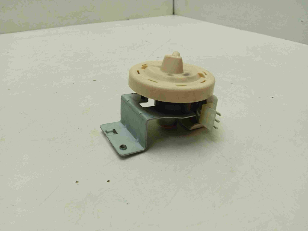 F1015J кт203 Датчик уровня воды для стиральной машины Samsung F1015J б/у