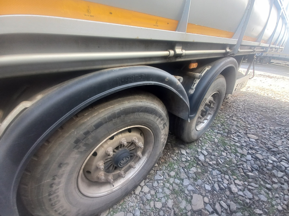 КРОПКУЗОВ 85057* Полуприцеп бортовой 85057B