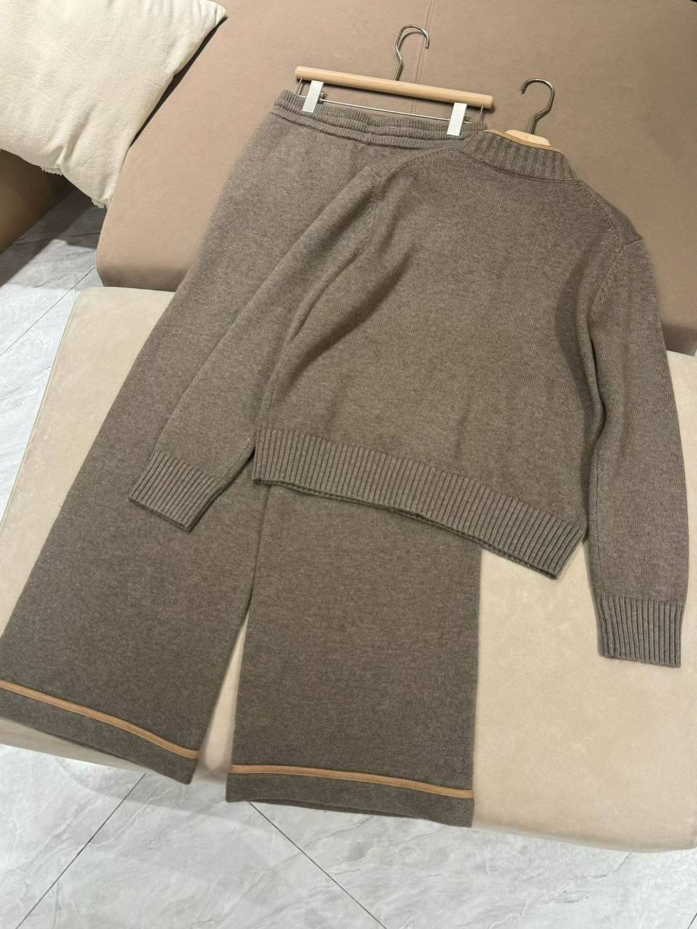 Костюм Brunello Cucinelli