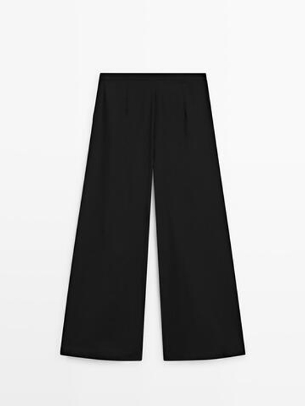 Massimo Dutti Свободные брюки с вытачками, черный