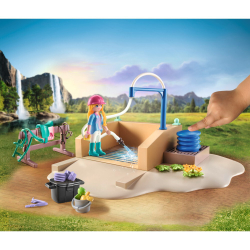 Playmobil - Лошади водопада Изабелла и кобыла-Львица с мойкой для лошадей 71354 / артикул   71354  / GTIN 4008789713544