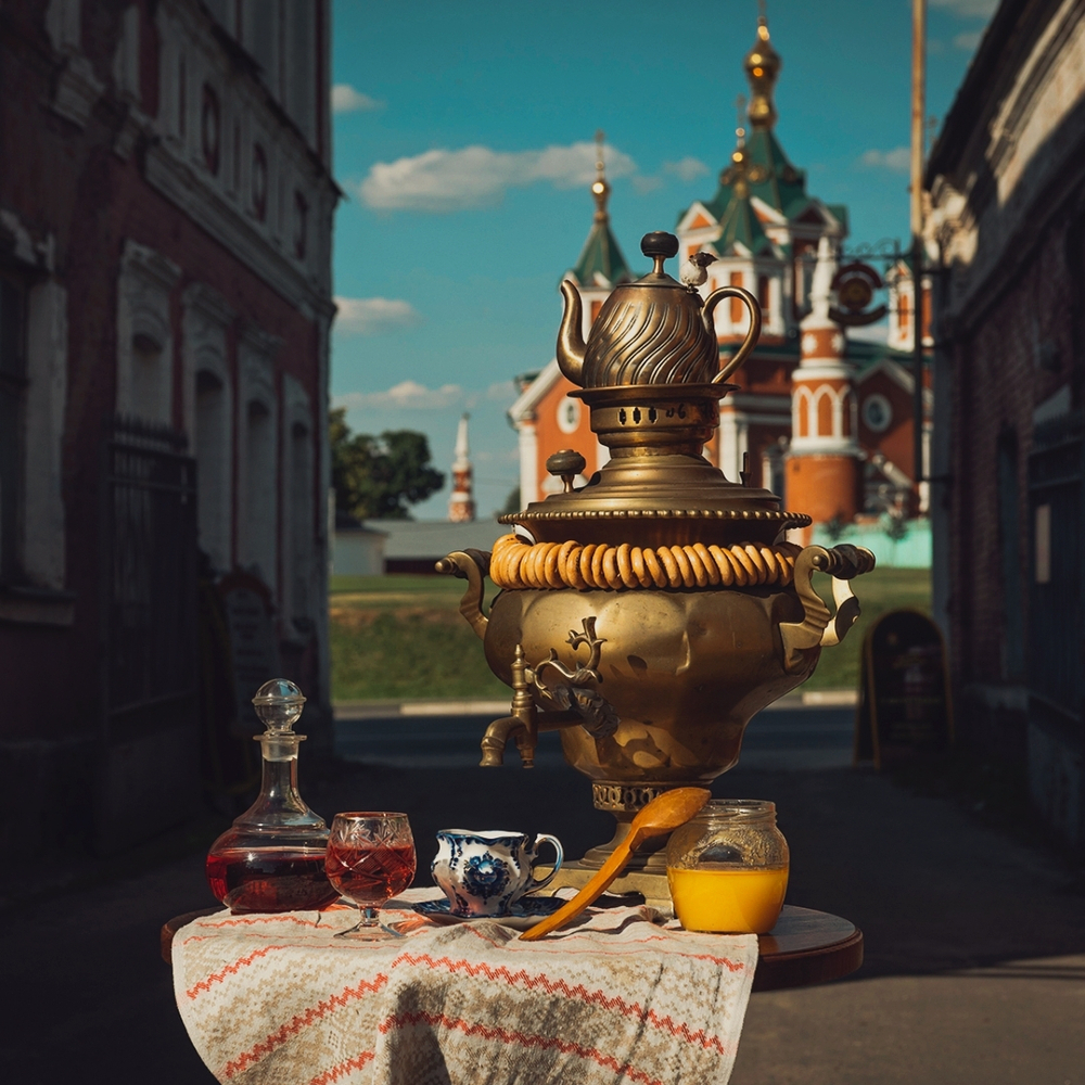 «Медовые истории»