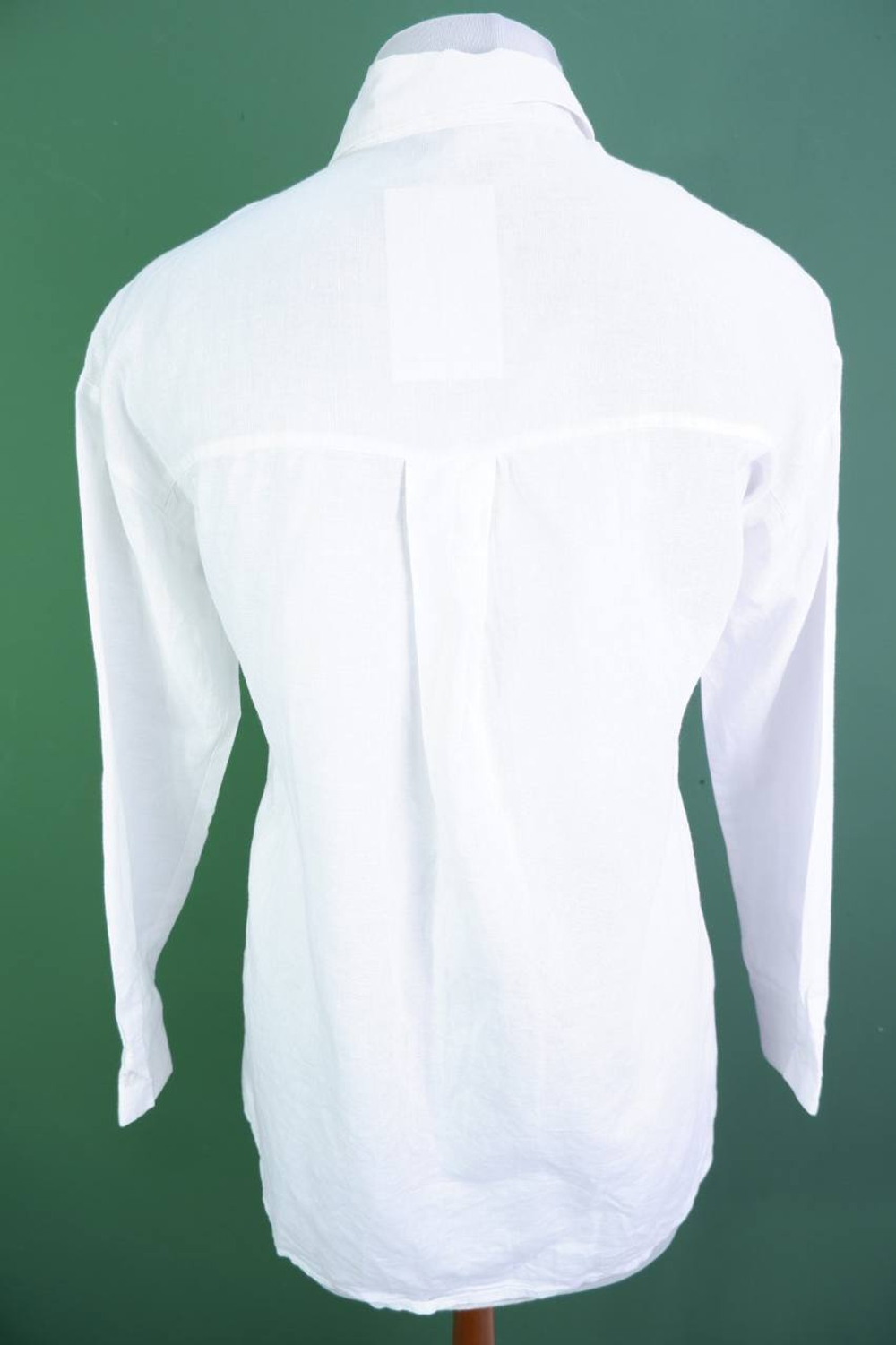 Рубашка Ostin льняная, маркировка XS, визуально на 42 размер