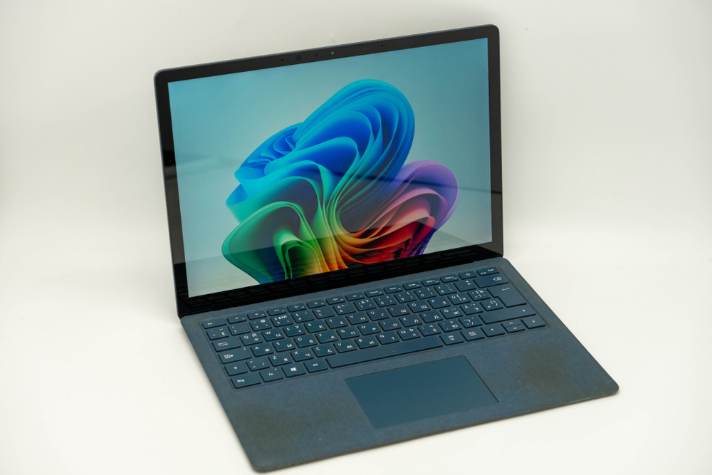 Ноутбук Microsoft Surface Laptop 2 ( i7-8650U ) Blue