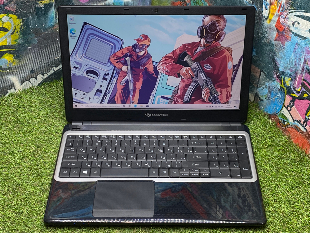Ноутбук Packard Bell 15.6" Pentium 2117U/ GeForce 820M 2ГБ/4GB/HDD 500/ Z5WT1/Windows 10