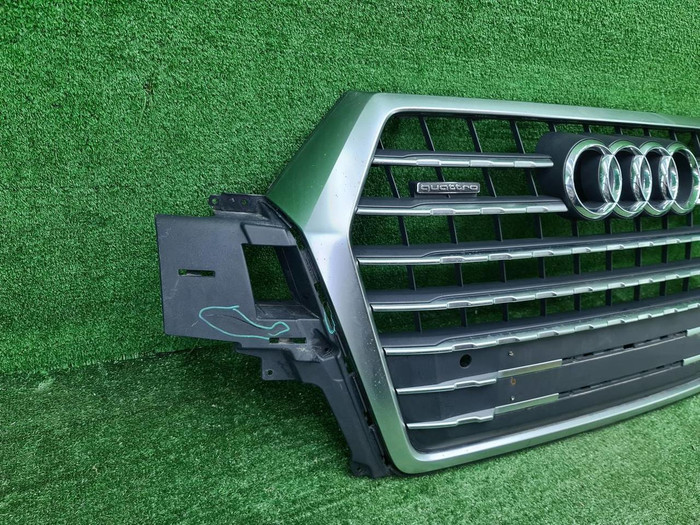 Решетка радиатора Audi Q7 4M 2 (2015-2019)
