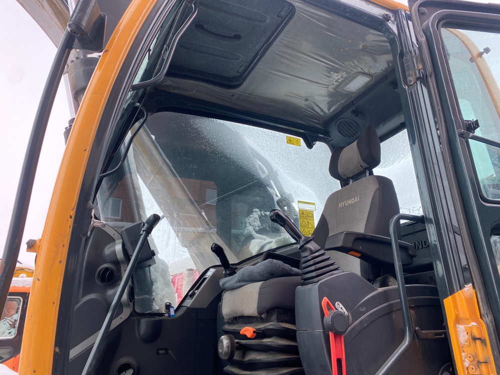 Hyundai R380 Экскаватор R380LC-9SH (Дизельный, 11,2 л, 265 л.с., АТ)