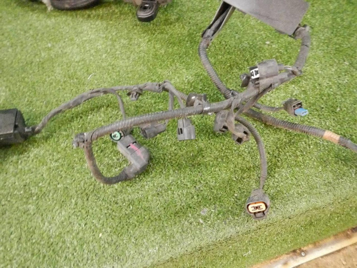 Проводка моторного отсека Genesis G90 (2016-2019)