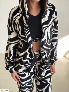 Костюм II-1750 Фабрика Моды