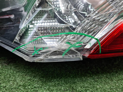 Фонарь левый внешний Toyota Camry XV70 (17-нв) LED