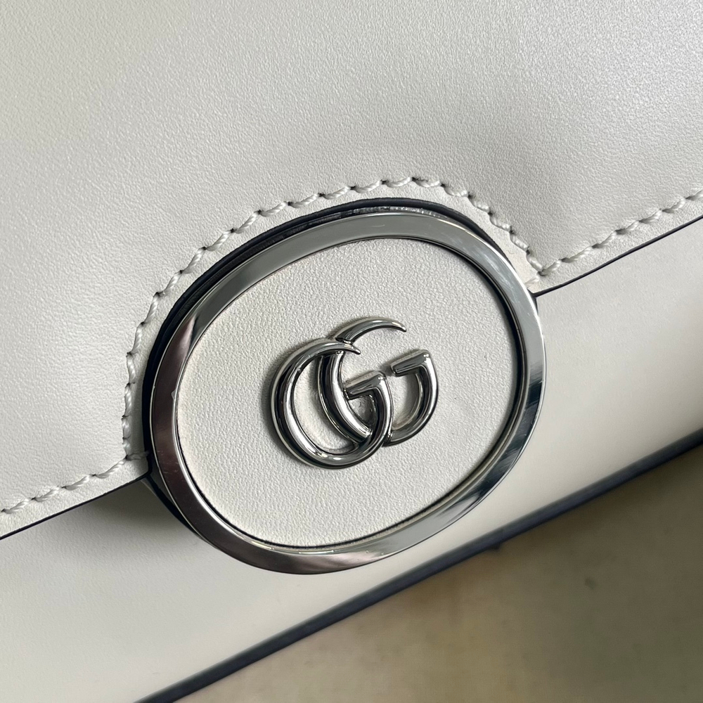 Gucci Petite GG Mini 21 cm