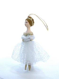 Кукла-подвеска сувенирная Жизель