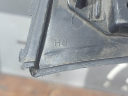 Накладка бампера задняя правая Range Rover Evoque 1 11-18 Б/У Оригинал LR029079