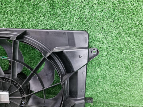 Диффузор с вентилятором Hongqi HS5 (2019-н.в.)