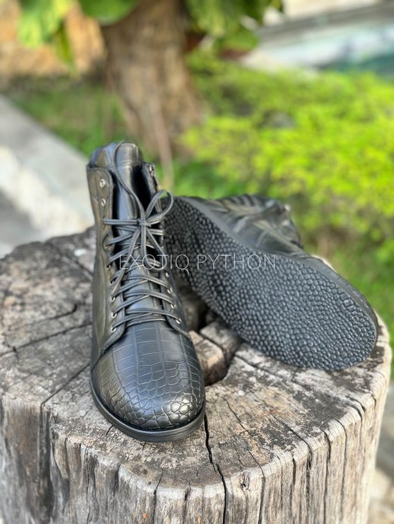 Ботинки из кожи крокодила SH-193