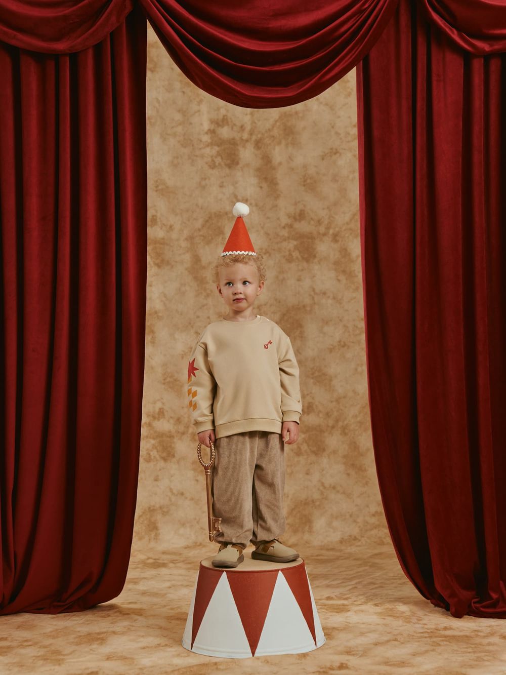 Свитшот облегченный "Золотой ключик" 0+