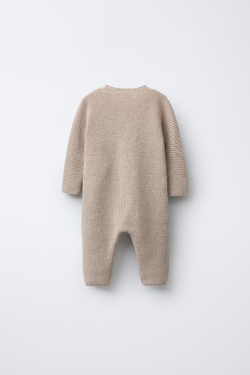 ZARA КОМБИНЕЗОН ИЗ ТРИКОТАЖА С ЖЕМЧУЖИНАМИ, ПЕСОЧНЫЙ МЕЛАНЖ