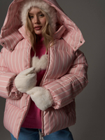Куртка розовая зимняя