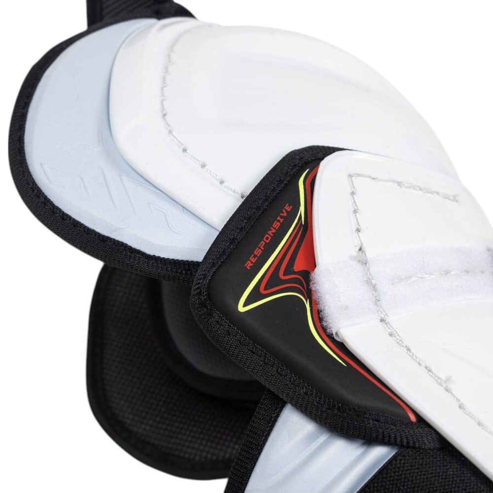 Щитки BAUER VAPOR FLYPRO SR (взрослый)