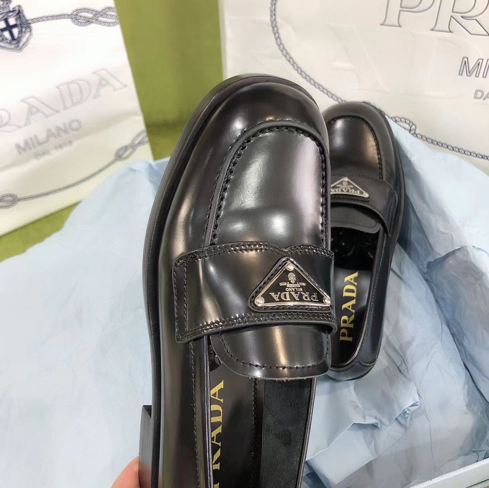 Ботинки Prada