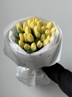 Букет из 25 лимонного тюльпана-S