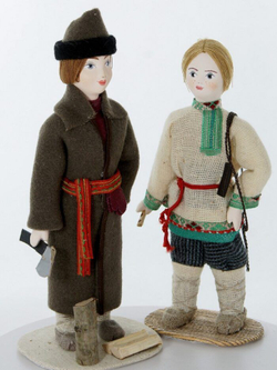 Фарфоровая кукла коллекционная Юный дровосек в зимней крестьянской одежде