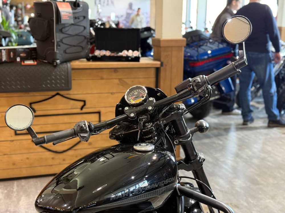 Harley-Davidson Street Rod, 2017 Black