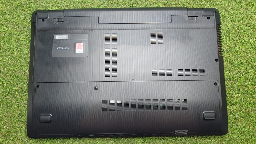 Ноутбук ASUS i5/6GB/610M 1Gb/X75VD-TY015H [90ncoc218w16325813au]/Windows 10