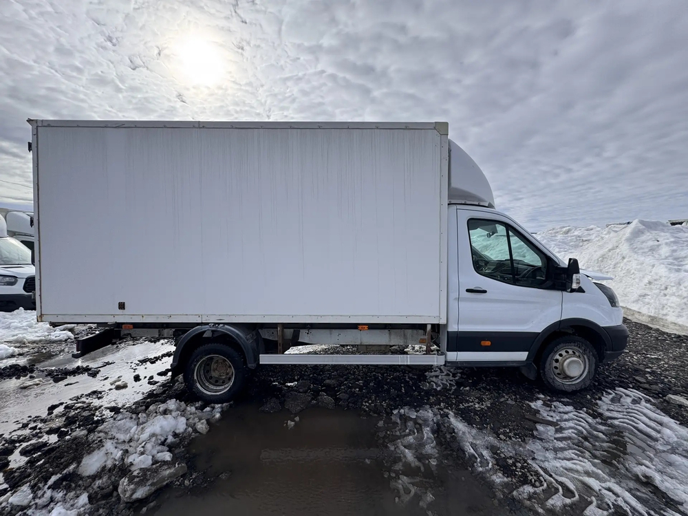 Ford TRANSIT Микроавтобус Chassis Cab Isothermal Box SVO 470E L4H1 2.2TDi 155hp 6MT RWD