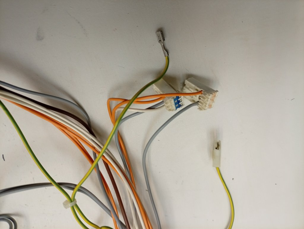 FCS800C кт34 Проводка для стиральной машины Electrolux AEG Zanussi б/у