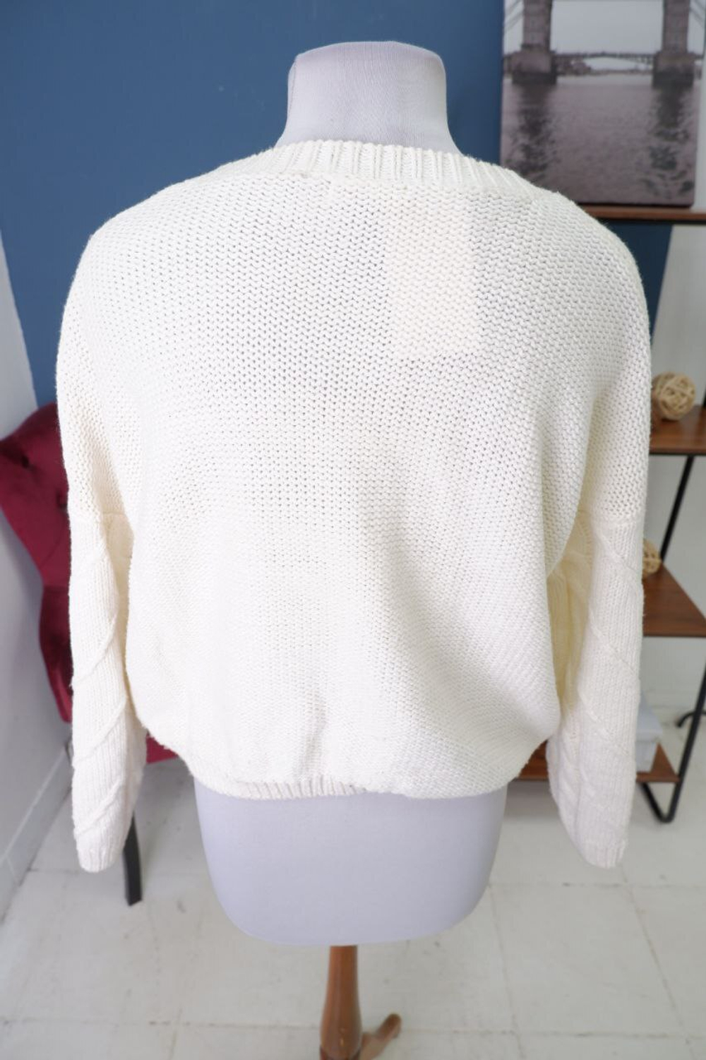 Джемпер By Swan с пайетками 40-46 размер