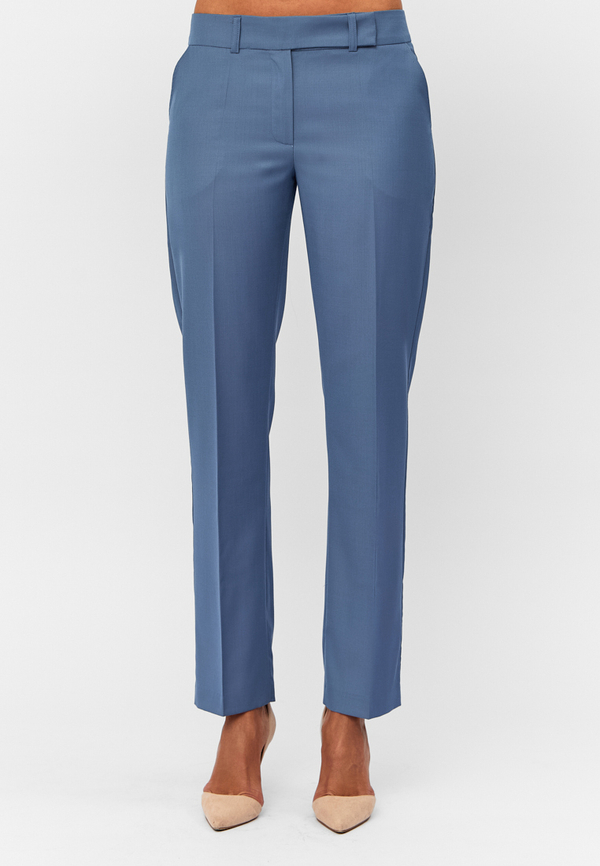 Брюки зауженные MYLENE из шерсти с шелком серо-голубого цвета