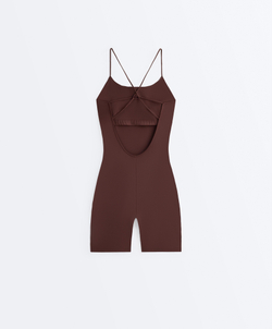 Oysho Короткий комбинезон Comfortlux с перекрестными бретелями, шоколадный