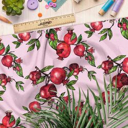 Ткань таффета спелые гранаты на розовом