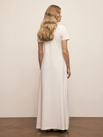 Длинное белое платье с коротким рукавом Pure Essence