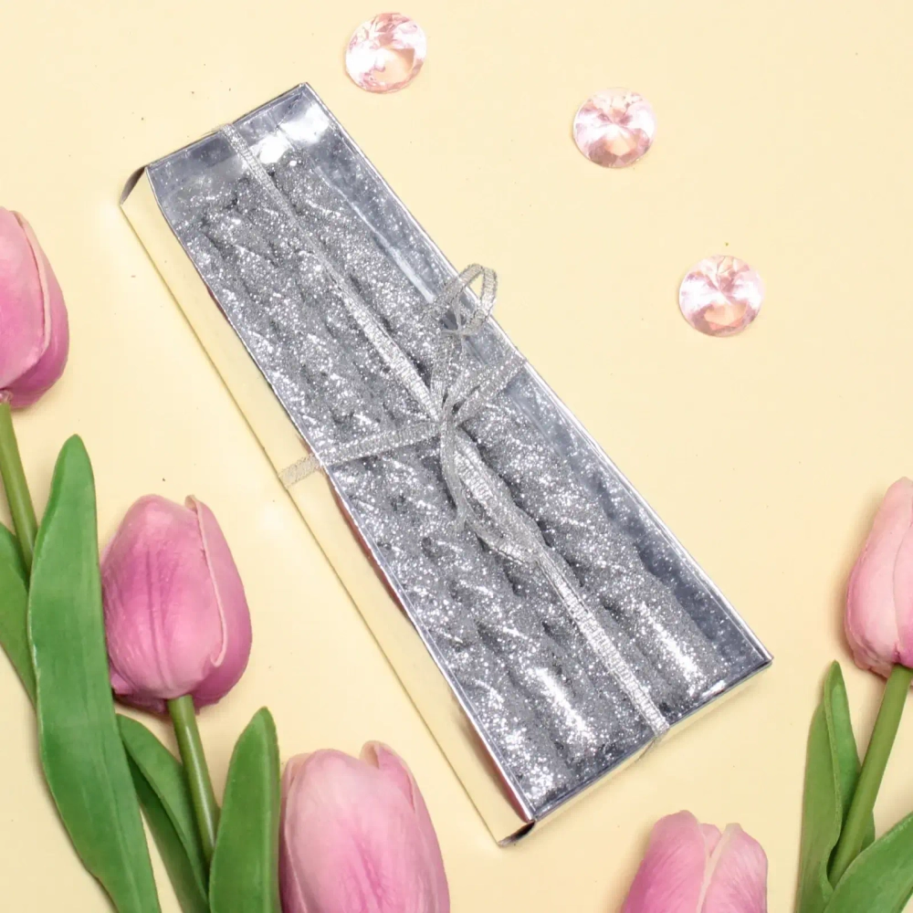 Свечи витые «Звездный блеск» 4шт 15см цвет серебряный, в подарочной коробке