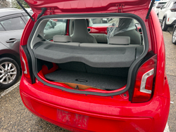 Volkswagen up!, 2013