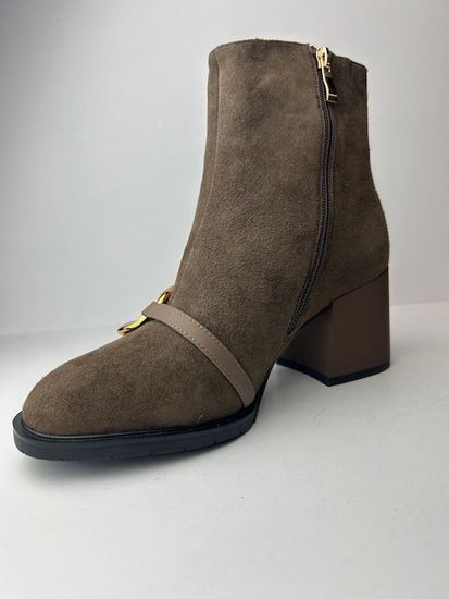 Ботинки женские