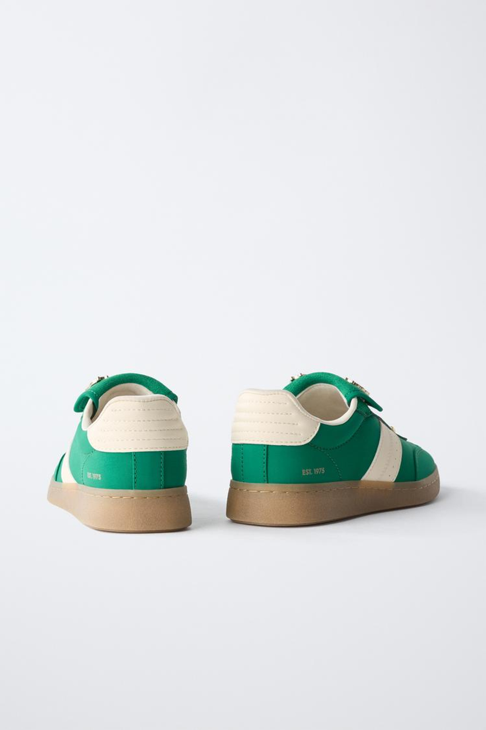 ZARA КРОССОВКИ С ШАРМАМИ CAPIBARA CAPYFUN ©, ЗЕЛЕНЫЙ